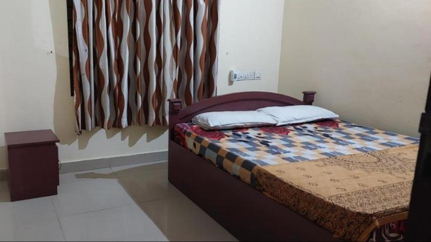 Guruvayur Adithya Exteriör bild